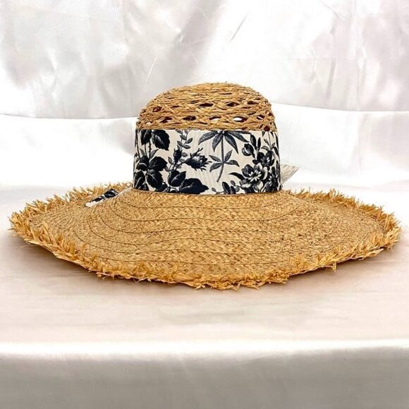Gucci Bob Hat Beige Herbarium Ribbon Flora